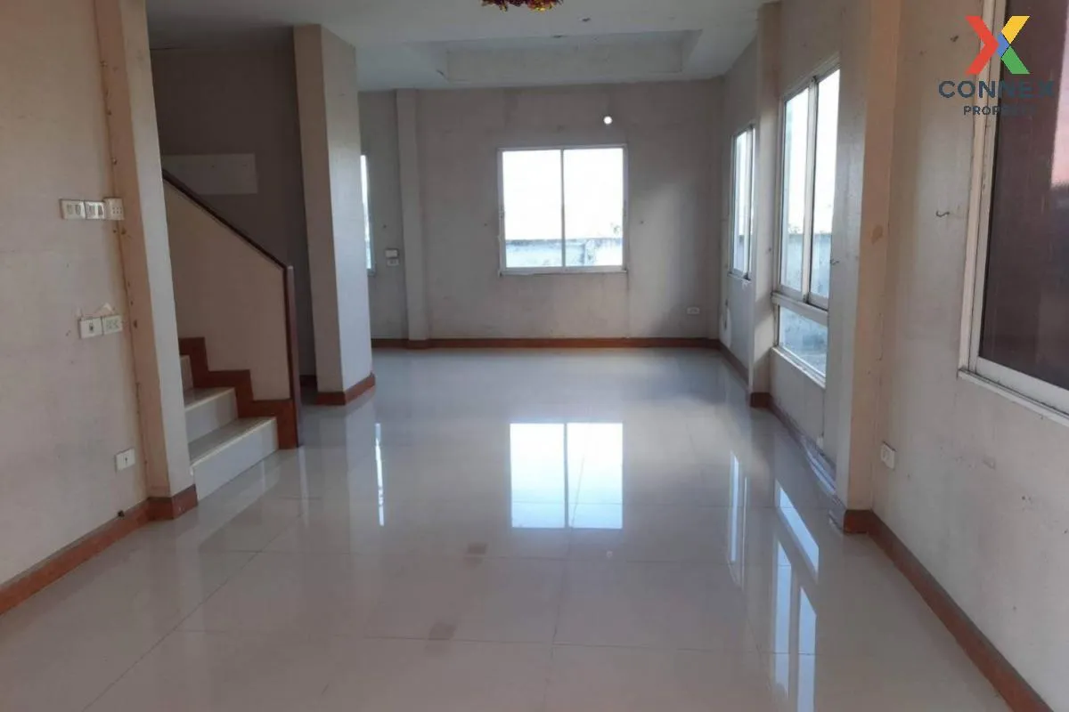 For Sale House , Baan Subthanee Lamlukka – Klong 7 , Lam Phak Kut , Thanyaburi , Pathum Thani , CX-106576 3