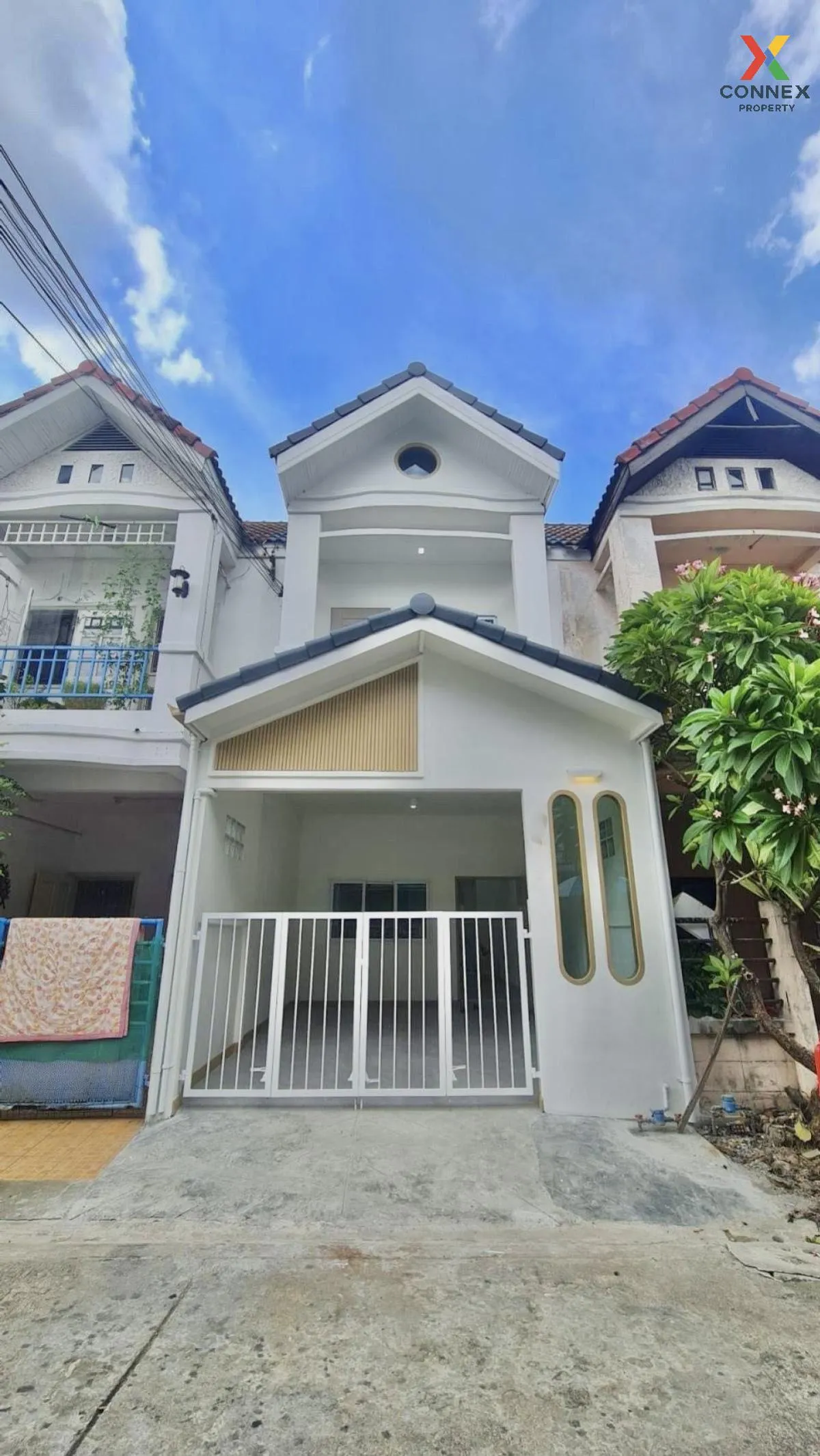 For Sale Townhouse/Townhome  , Lert Ubon Prayasuren , Sam Wa Tawan Tok , Khlong Sam Wa , Bangkok , CX-106612 1