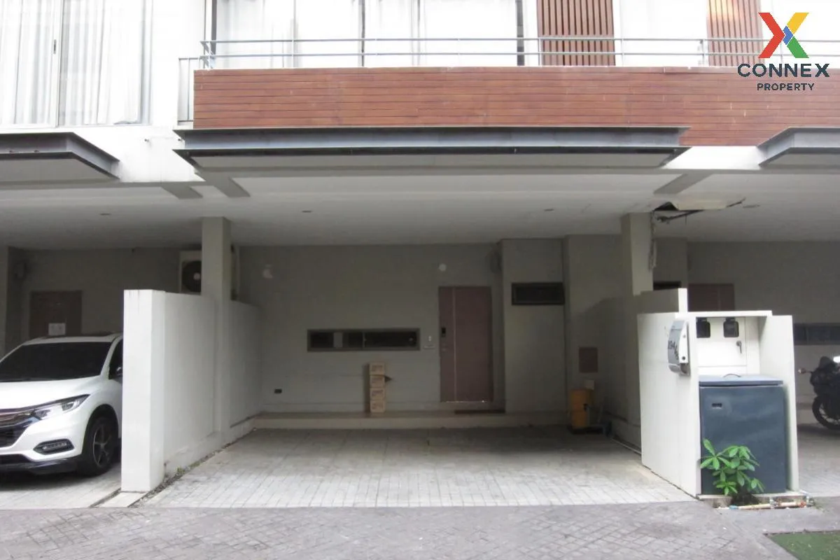 For Sale Townhouse/Townhome  , Mesto Kaset-Navamin , Khlong Kum , Bung Kum , Bangkok , CX-106627 1