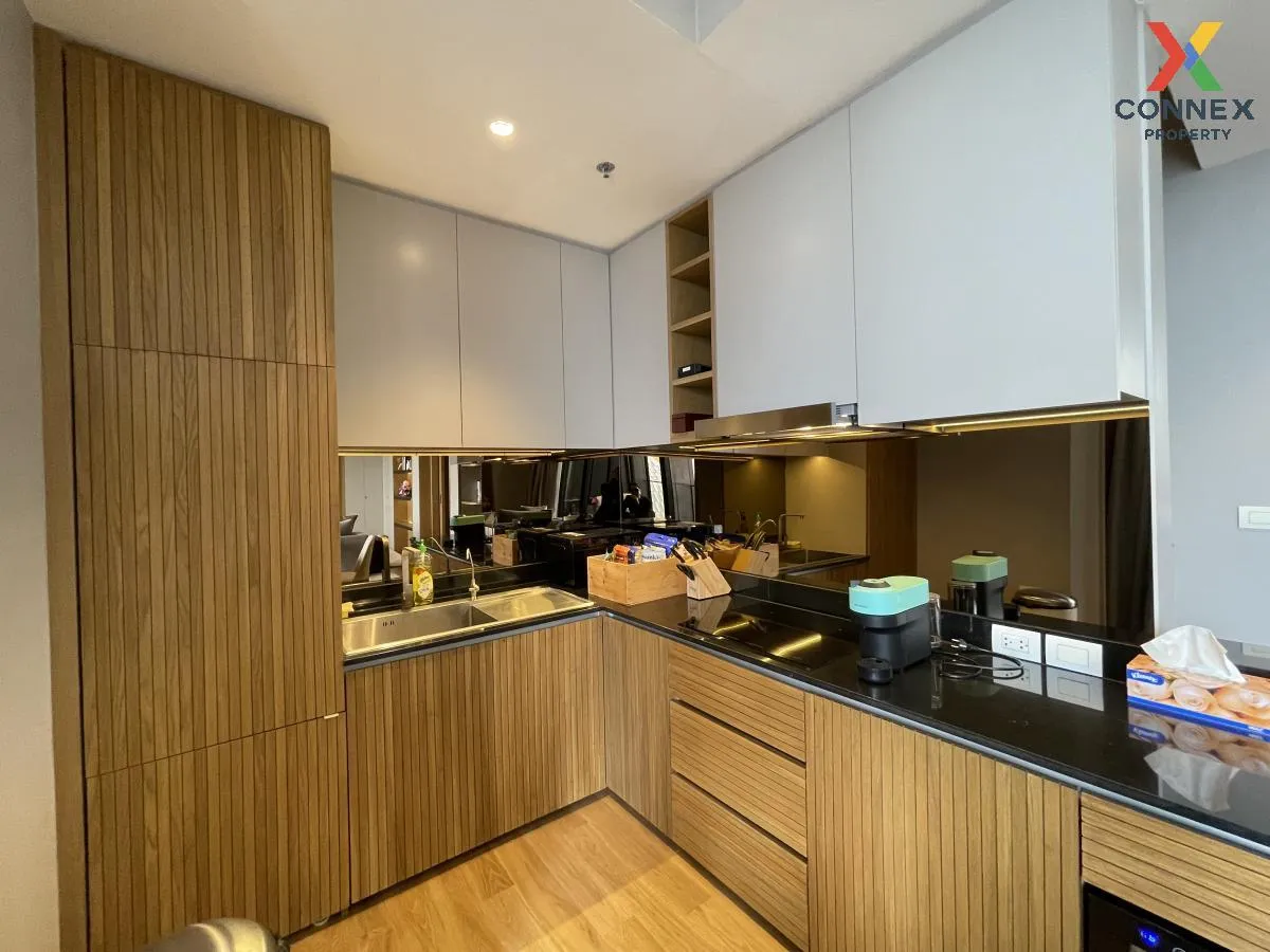 For Sale Condo , Noble Ploenchit , Duplex , Penthouse , nice view , high floor , wide frontage , newly renovated , BTS-Phloen Chit , Lumpini , Pathum Wan , Bangkok , CX-106736