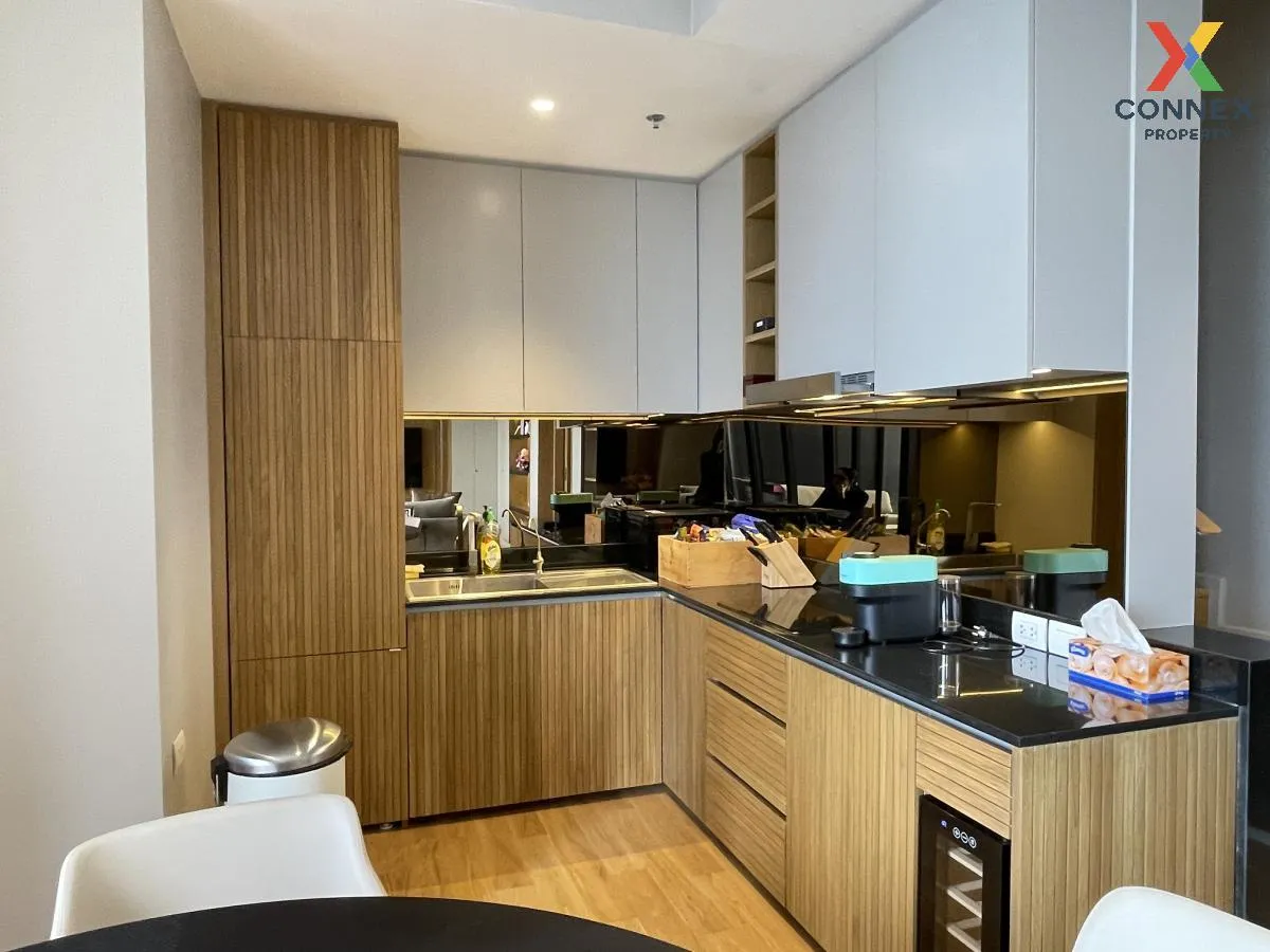 For Sale Condo , Noble Ploenchit , Duplex , Penthouse , nice view , high floor , wide frontage , newly renovated , BTS-Phloen Chit , Lumpini , Pathum Wan , Bangkok , CX-106736