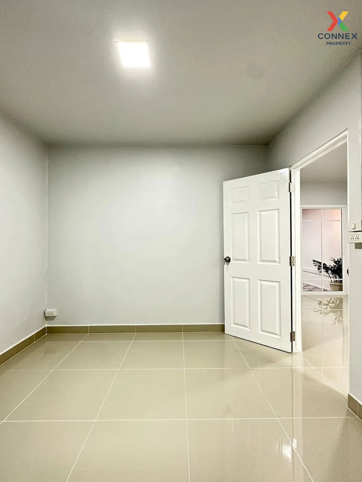 For Sale Townhouse/Townhome  , Baan Pruksa 3 Soi Watlatpladuk , wide frontage , newly renovated , Bang Khu Rat , Bang Bua Thong , Nonthaburi , CX-107157