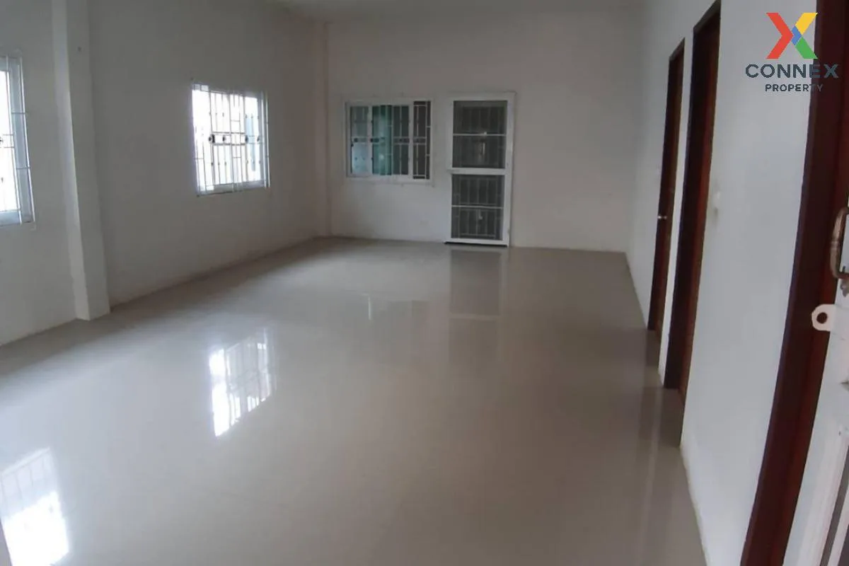 For Sale House , Pasuk Village , Bo Win , Si Racha , Chon Buri , CX-107178