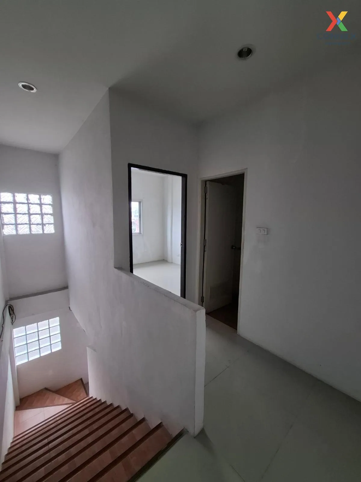 For Sale Townhouse/Townhome  , Baan Warasiri 1 , Nong Kham , Si Racha , Chon Buri , CX-107189