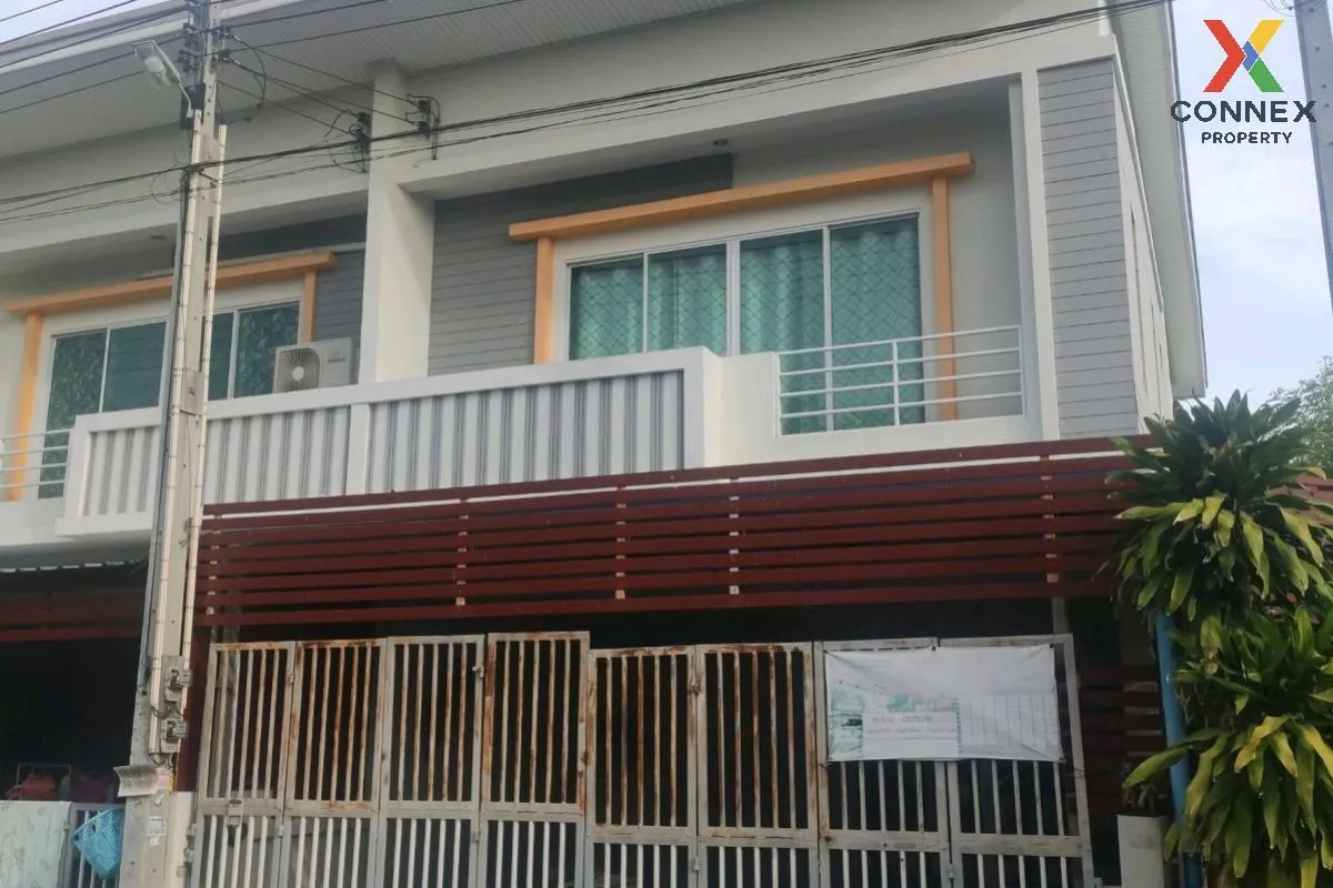 For Sale Townhouse/Townhome  , Fahburin Village , Bo Win , Si Racha , Chon Buri , CX-107196 1