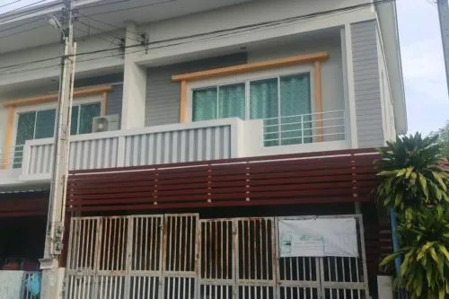 For Sale Townhouse/Townhome  , Fahburin Village , Bo Win , Si Racha , Chon Buri , CX-107196