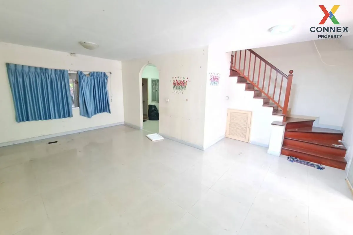 For Sale Townhouse/Townhome  , The Connect Suvarnabhumi 1 , Racha Thewa , Bang Phli , Samut Prakarn , CX-107373 2