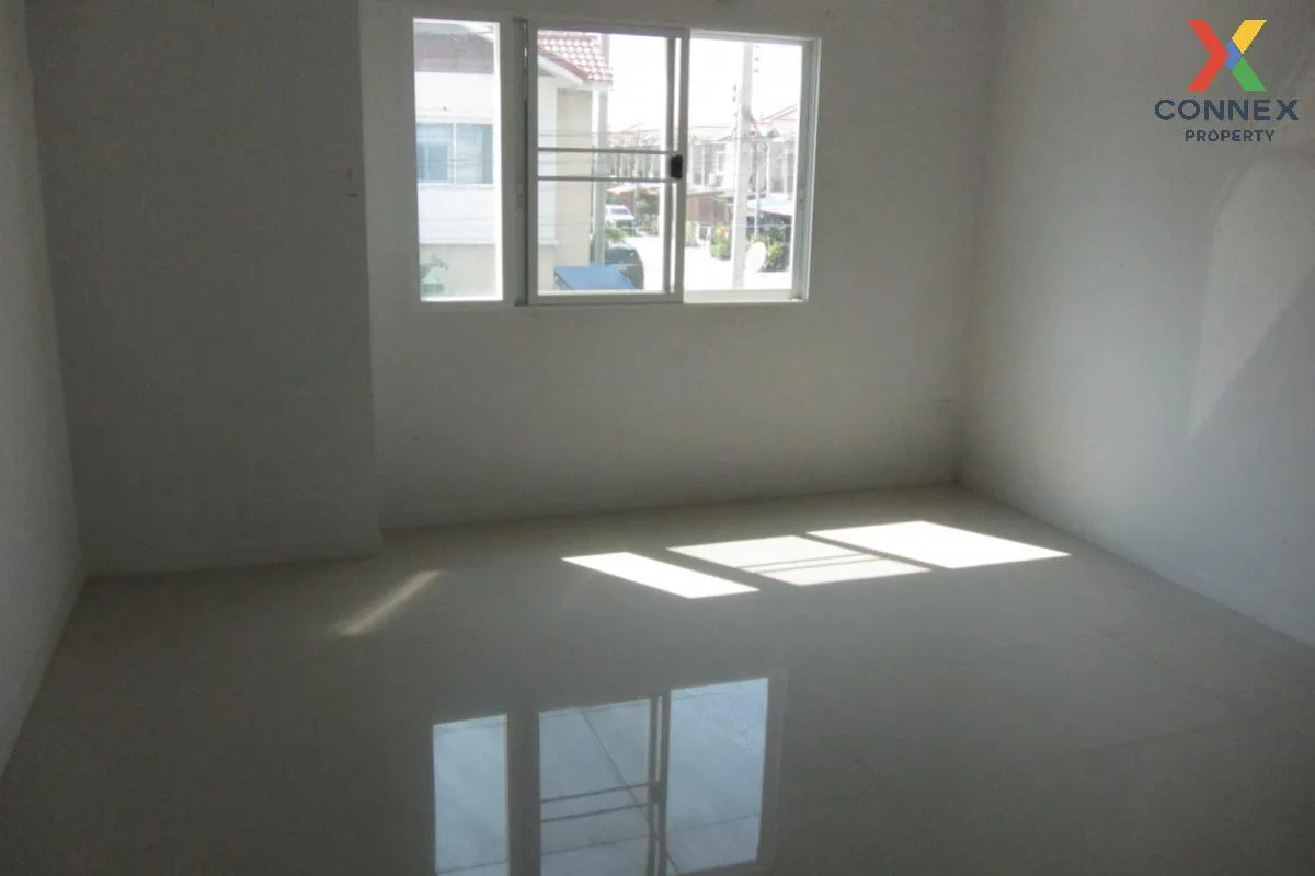 For Sale Townhouse/Townhome  , Banpisan Suwannaphum , Sisa Chorakhe Yai , Bang Sao Thong , Samut Prakarn , CX-107413 3