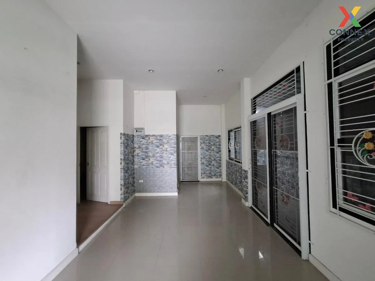 For Sale Townhouse/Townhome  , The Central Town Bueng - Sriracha , Nong Kham , Si Racha , Chon Buri , CX-107471 4