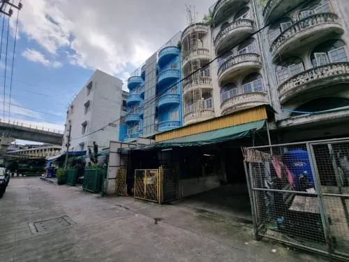 For Rent Shop House 5 story Soi Phetkasem 50/4 , Bang Wa , Phasi Charoen , Bangkok , CX-107523