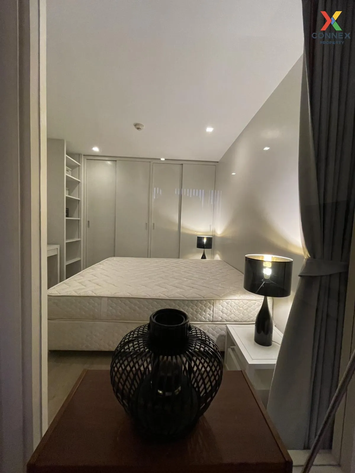 For Sale Condo , Noble Ambience Sarasin , nice view , wide frontage , newly renovated , BTS-Ratchadamri , Lumpini , Pathum Wan , Bangkok , CX-107651 4