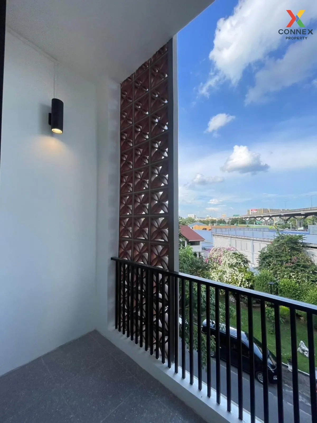 For Sale Townhouse/Townhome  , Baan Ying Olan , newly renovated , Sanambin , Don Mueang , Bangkok , CX-107693