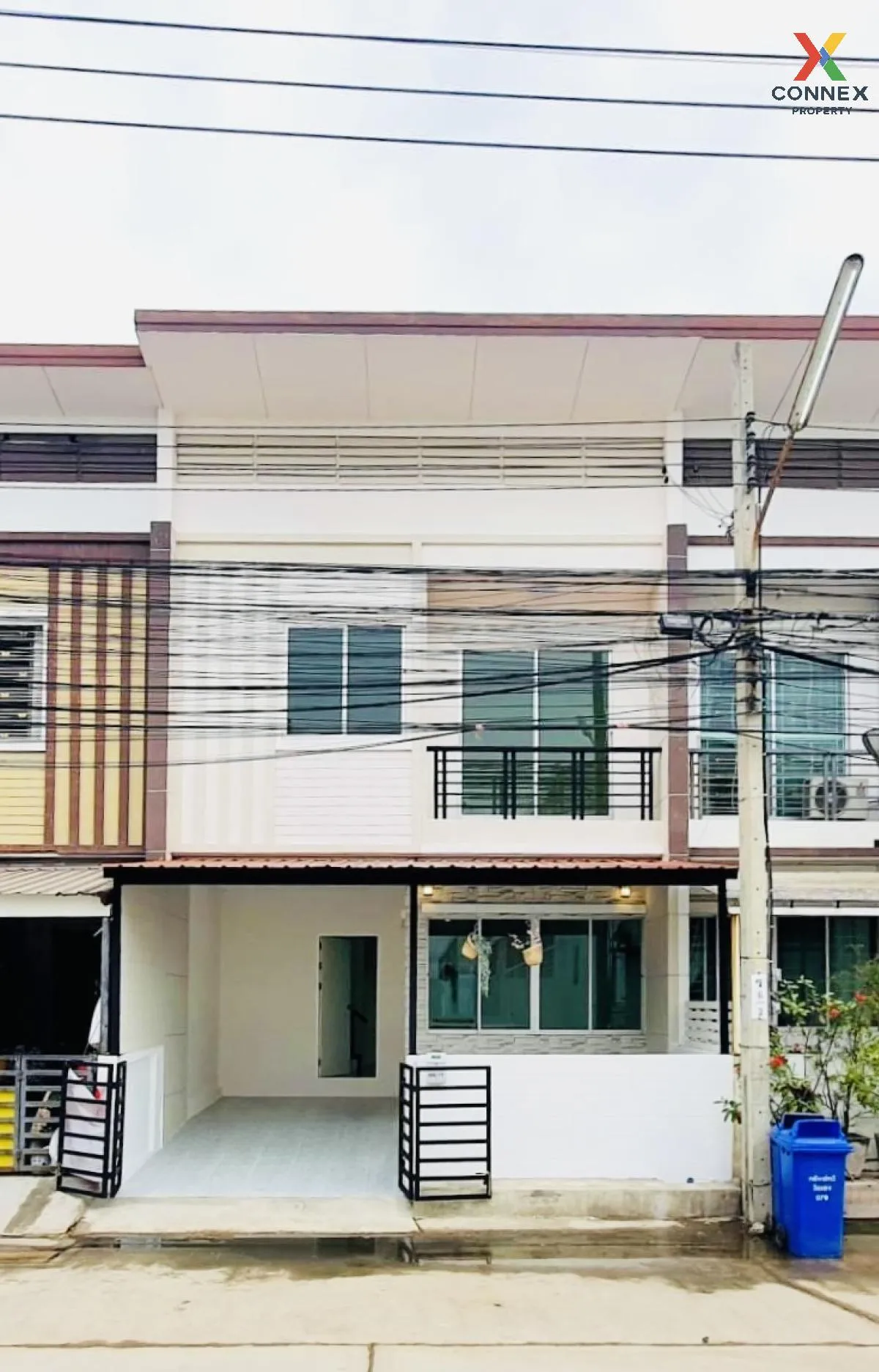 For Sale Townhouse/Townhome  , Saptawaee Village Prachauthit 90 , newly renovated , Na Kluea , Phra Samut Chedi , Samut Prakarn , CX-107777 1