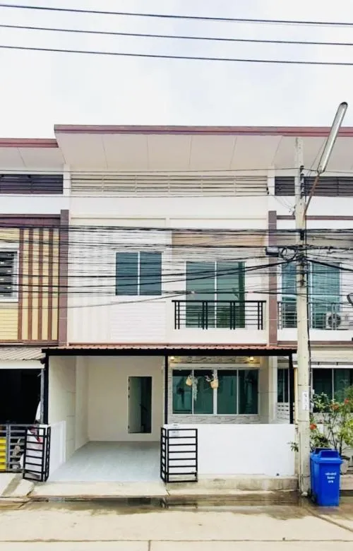 For Sale Townhouse/Townhome  , Saptawaee Village Prachauthit 90 , newly renovated , Na Kluea , Phra Samut Chedi , Samut Prakarn , CX-107777