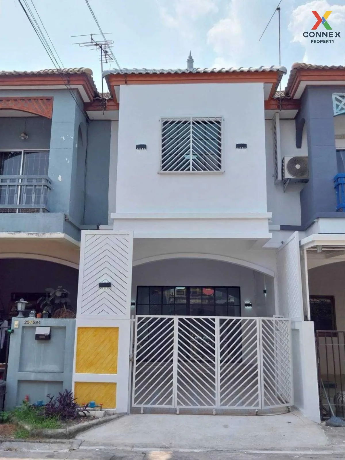 For Sale Townhouse/Townhome  , Na Rathon Ramkhamhaeng-Suwinthawong , newly renovated , Lam Phak Chi , Nong Chok , Bangkok , CX-107786 1