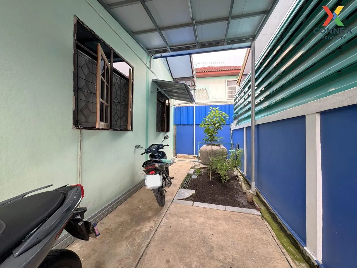 For Sale Detached house on Phetkasem 69 , Nong Khaem , Nong Khaem , Bangkok , CX-107939