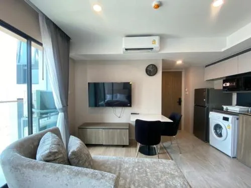 For Rent Condo , LLOYD Soonvijai - Thonglor , Bang Kapi , Huai Khwang , Bangkok , CX-108093