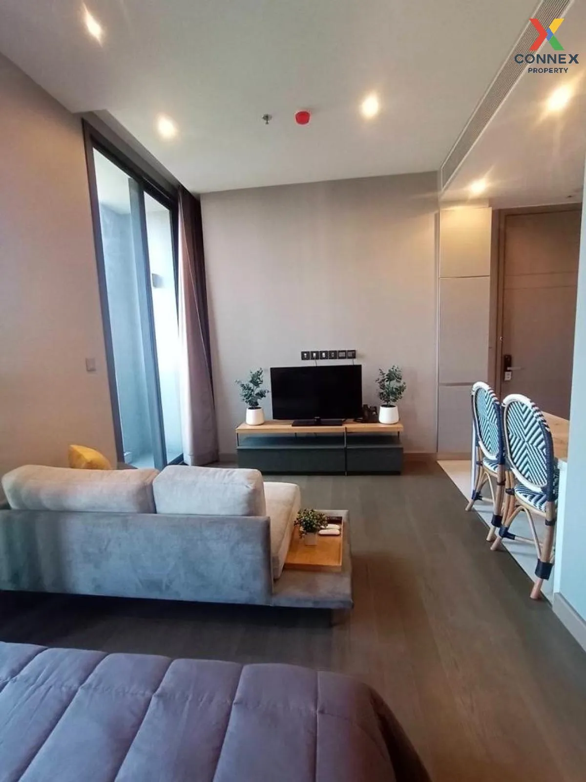 For Rent Condo , The Esse at Singha Complex , MRT-Phetchaburi , Bang Kapi , Huai Khwang , Bangkok , CX-108340 3