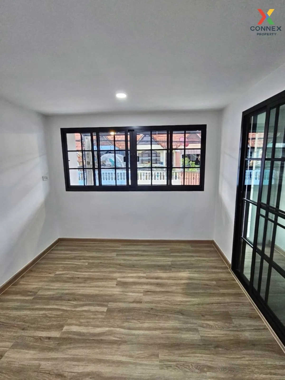 For Sale Townhouse/Townhome  , Samphan Villa 2 Theparak 41 , Khlong Thanon , Sai Mai , Bangkok , CX-108346