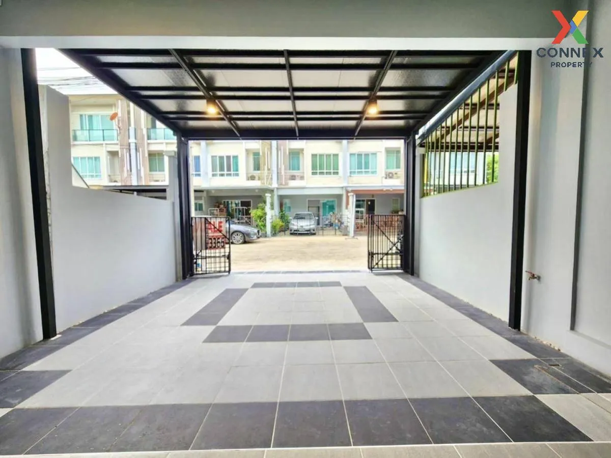 For Sale Townhouse/Townhome  , PATIO RAMA 2 , Bang Mot , Chom Thong , Bangkok , CX-108502 3