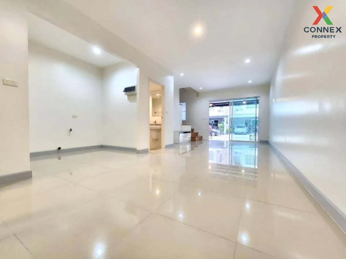 For Sale Townhouse/Townhome  , PATIO RAMA 2 , Bang Mot , Chom Thong , Bangkok , CX-108502