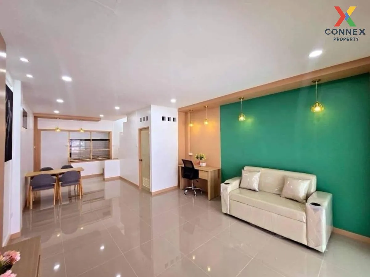 For Sale Townhouse/Townhome  , Manawadee Green Park , Phimonrat , Bang Bua Thong , Nonthaburi , CX-108596