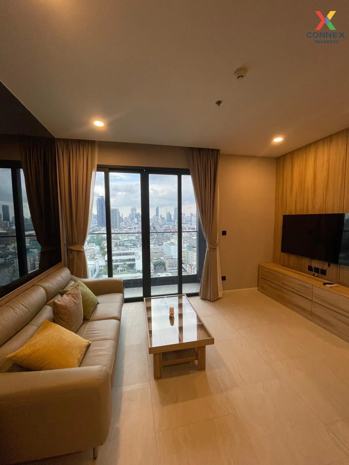 For Rent Condo , Cooper Siam , BTS-National Stadium , Rong Mueang , Pathum Wan , Bangkok , CX-108598 1