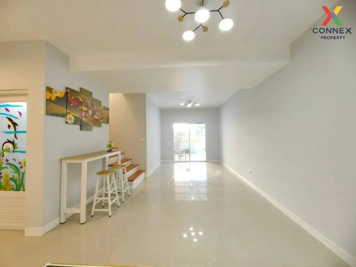 For Sale Townhouse/Townhome  , Lio Bliss Kanchanaphisek - Chaiyapruk , newly renovated , Bang Bua Thong , Bang Bua Thong , Nonthaburi , CX-108762