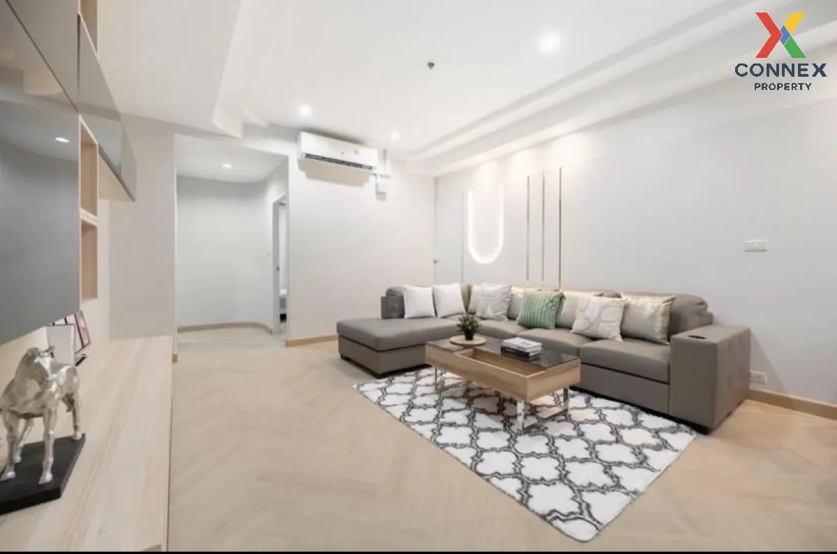 For Sale Condo , Baan Sathorn Chaopraya , newly renovated , BTS-Krung Thon Buri , Khlong Ton Sai , Khlong San , Bangkok , CX-108822