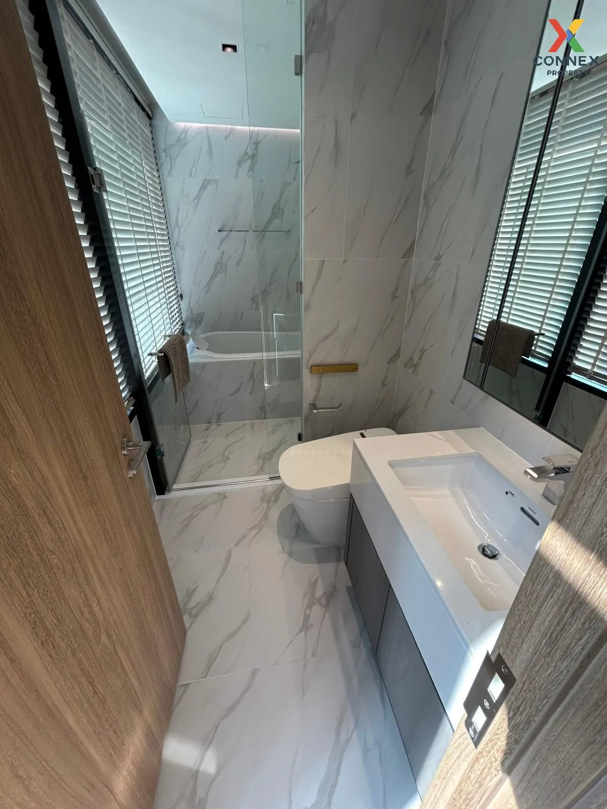 For Rent Condo , Chalermnit Art De Maison , nice view , corner unit , wide frontage , newly renovated , BTS-Thong Lo , Khlong Tan Nuea , Watthana , Bangkok , CX-108832