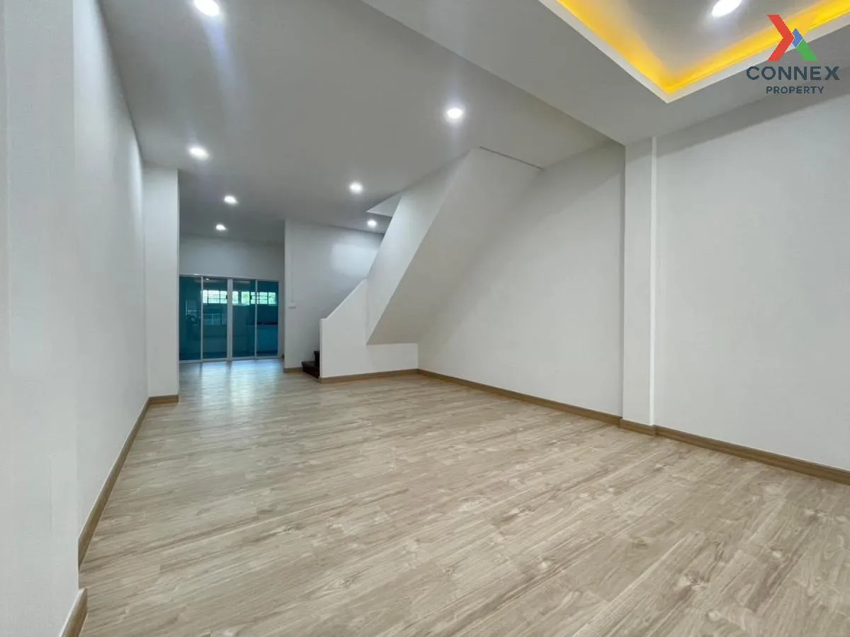 For Sale Townhouse/Townhome  , Klang Soi Village 2 , newly renovated , O Ngoen , Sai Mai , Bangkok , CX-109006