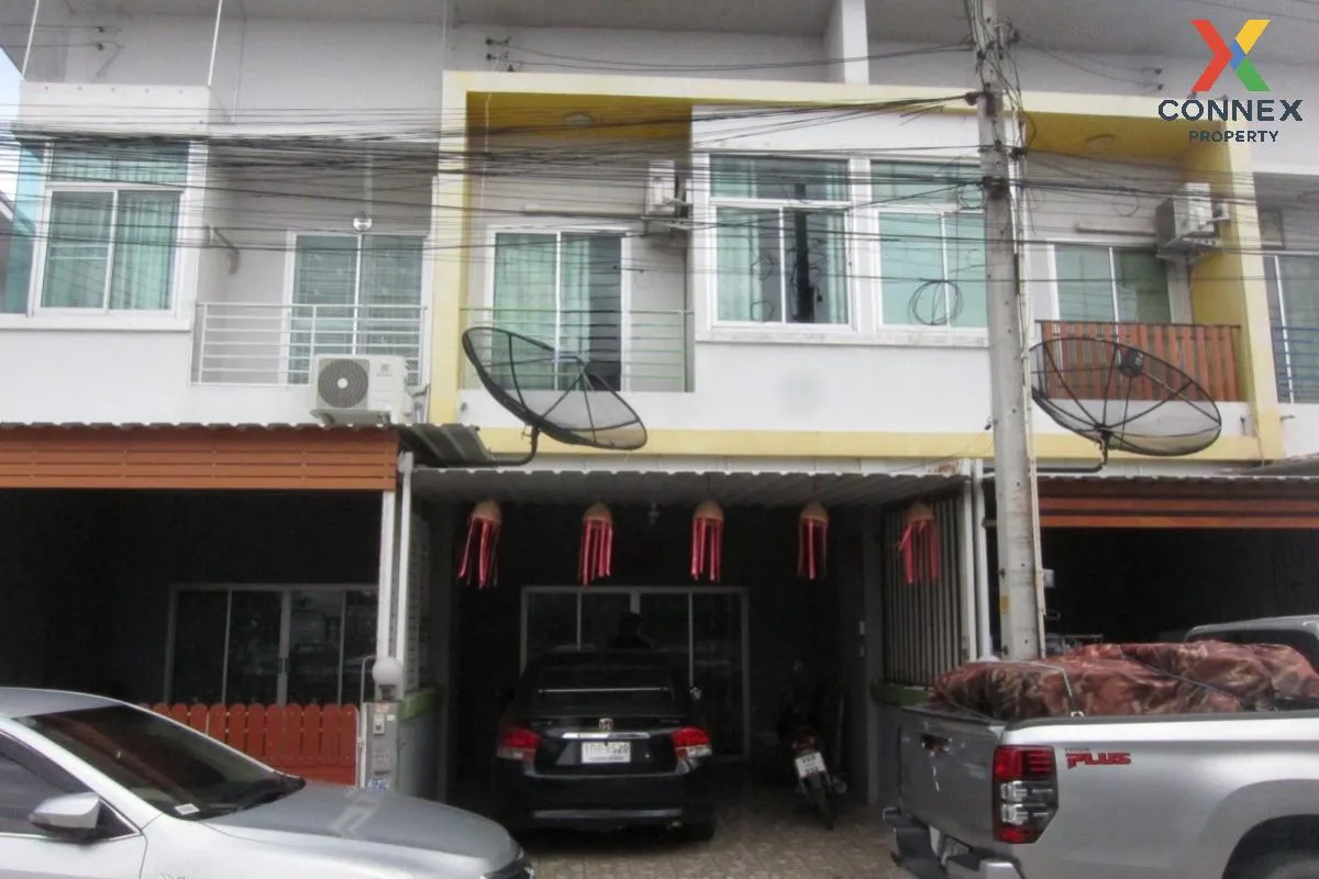 For Sale Townhouse/Townhome  , S1 Town , Nong Kakha , Phan Thong , Chon Buri , CX-109059 1