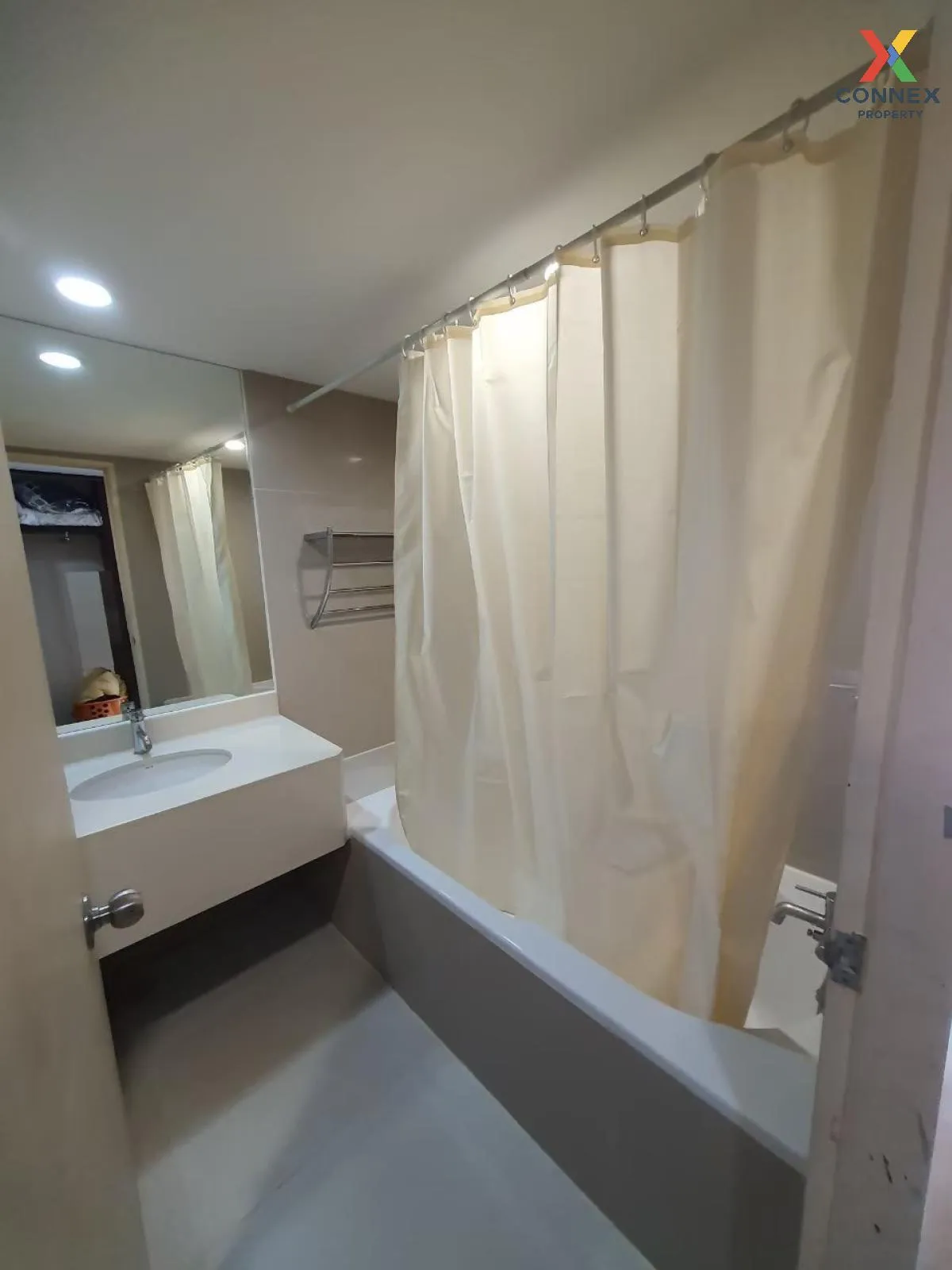 For Rent Condo , The Trendy , BTS-Nana , Khlong Toei Nuea , Watthana , Bangkok , CX-109277