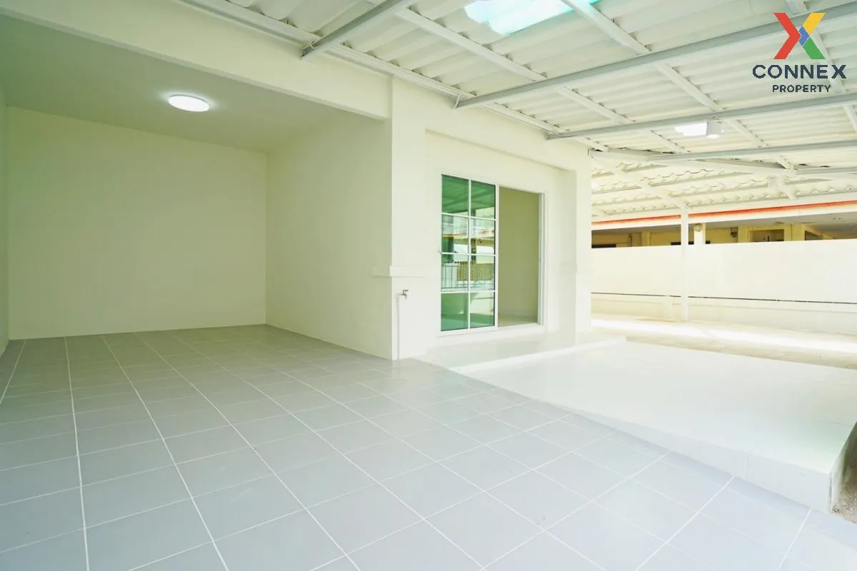 For Sale Townhouse/Townhome  , Baan Pruksa 33 Bangbuathong , newly renovated , Bang Khu Rat , Bang Bua Thong , Nonthaburi , CX-109532 3