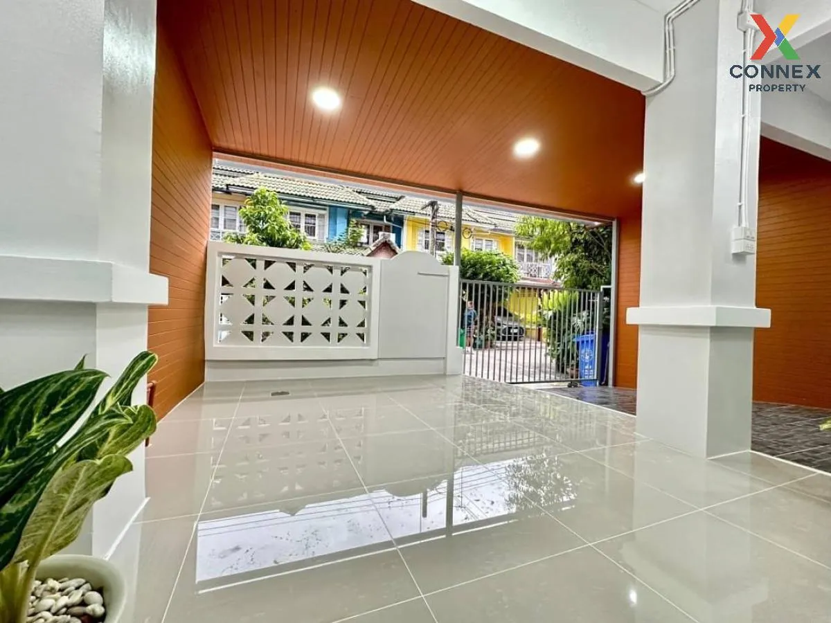 For Sale Townhouse/Townhome  , Pruksa 18/1 , newly renovated , Bang Mae Nang , Bang Yai , Nonthaburi , CX-109541