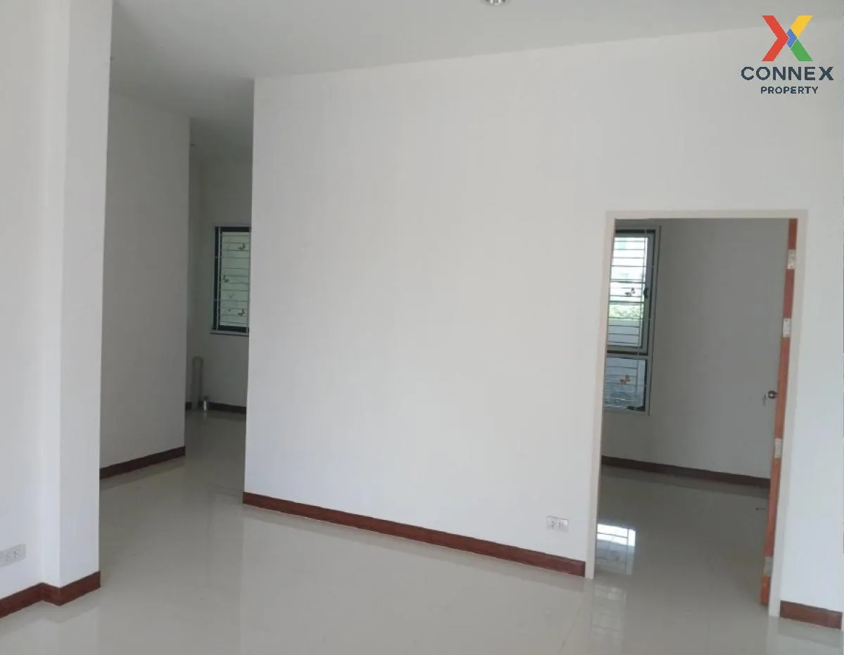 For Sale House , Baan Meesuk 8 Panasnikhom , Na Phrathat , Phanat Nikhom , Chon Buri , CX-109555 4