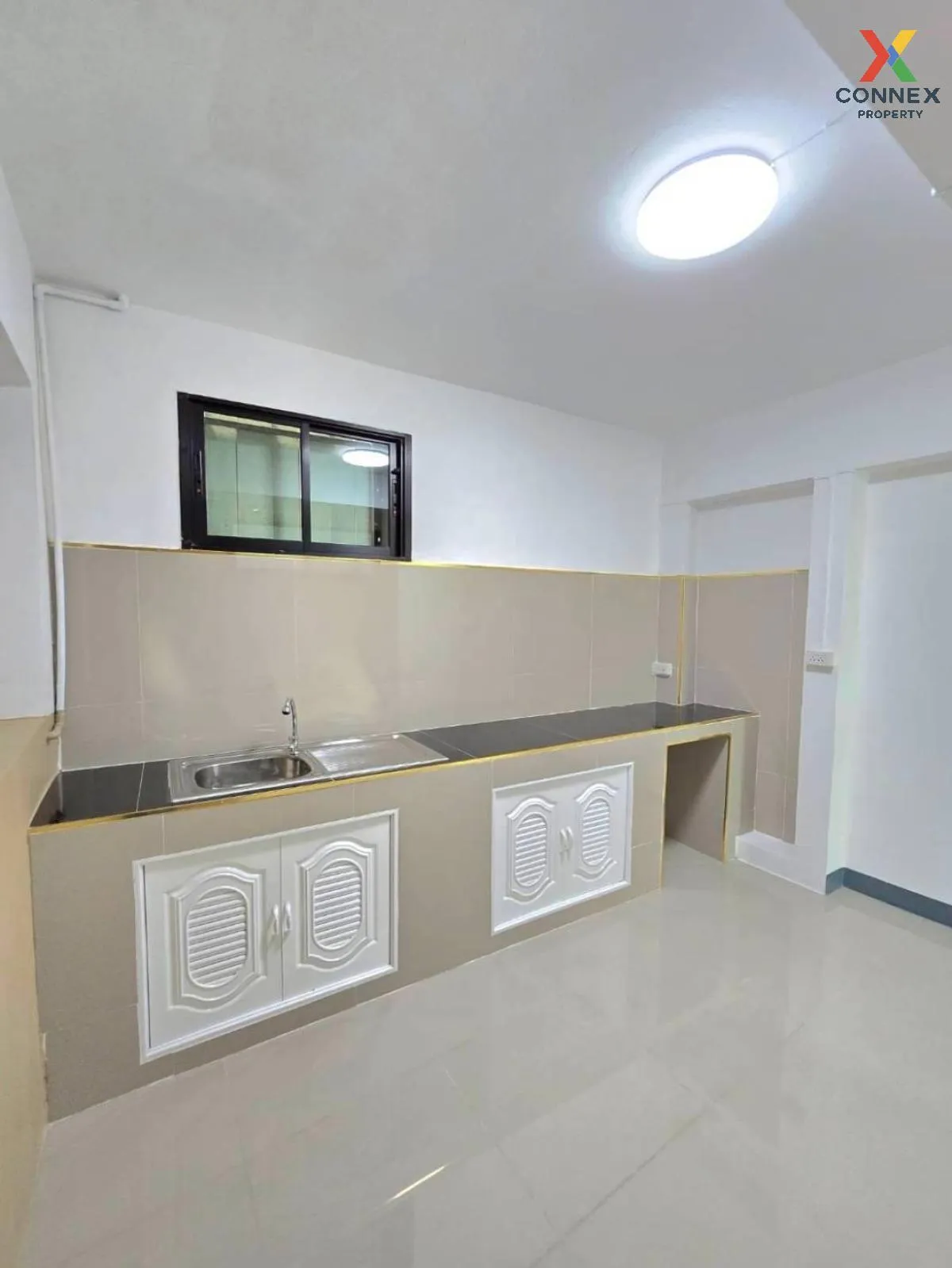 For Sale Townhouse/Townhome  , Rewadee 1 , Talat Khwan , Mueang Nonthaburi , Nonthaburi , CX-109596