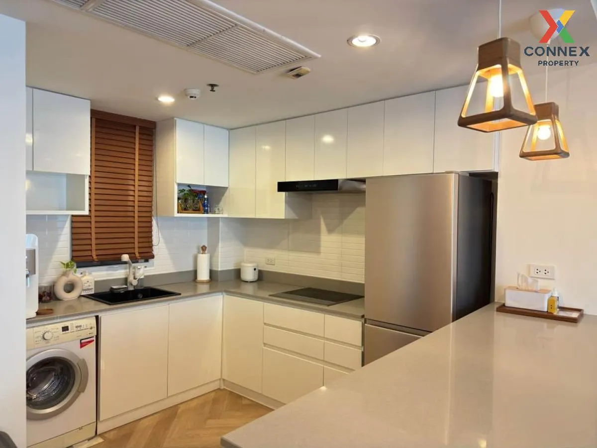 For Sale Condo , Baan Siri Silom , nice view , high floor , newly renovated , BTS-Surasak , Silom , Bang Rak , Bangkok , CX-109927