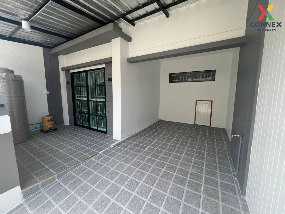 For Sale Townhouse/Townhome  , Baan Pruksa 40 Rangsit Klong 3 , newly renovated , Khlong Sam , khlong Luang , Pathum Thani , CX-110146 2