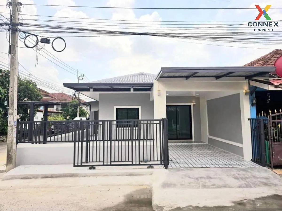 For Sale Townhouse/Townhome  , Baan Pruksa 3 Soi Watlatpladuk , Bang Khu Rat , Bang Bua Thong , Nonthaburi , CX-110275 1