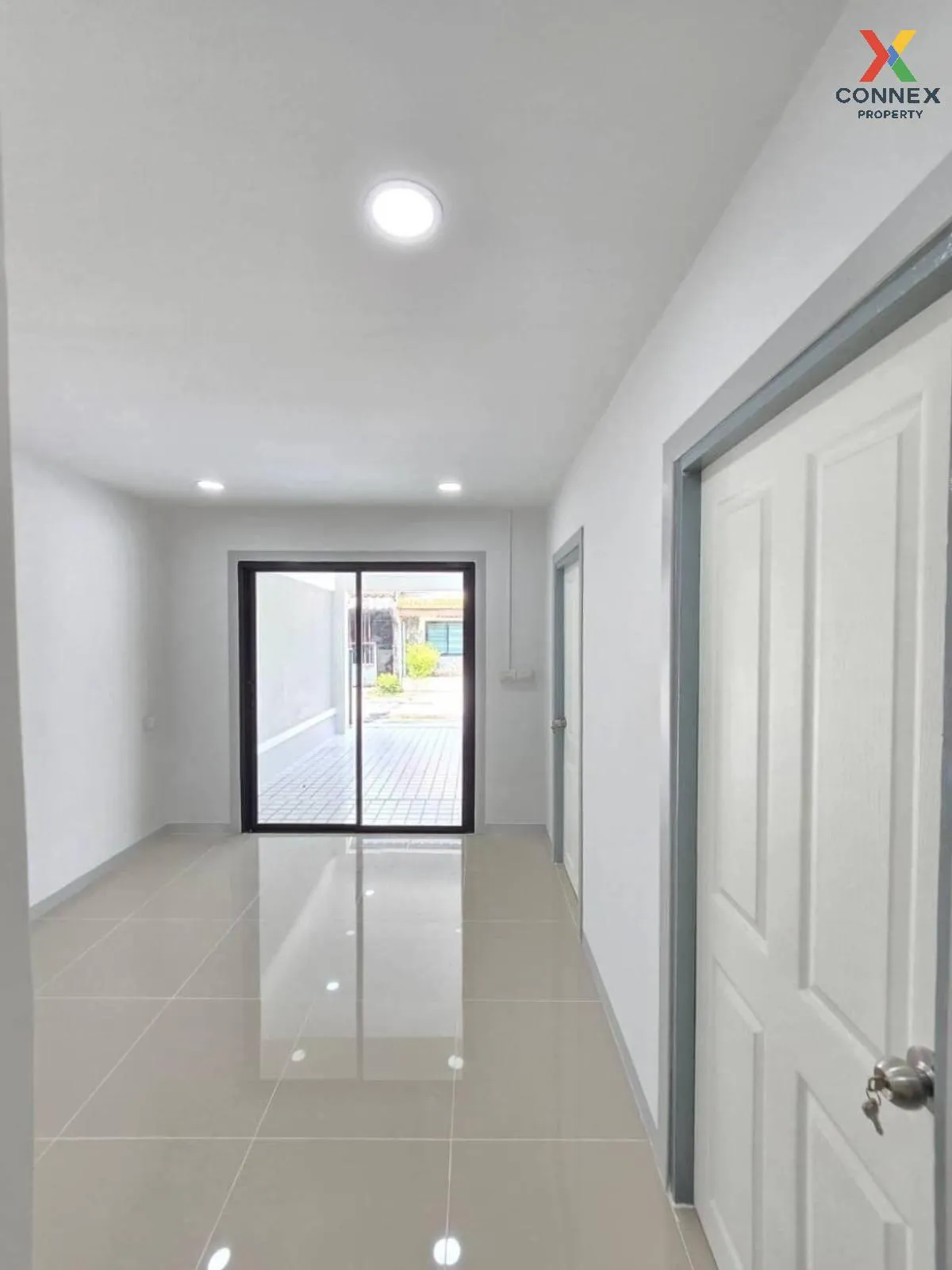 For Sale Townhouse/Townhome  , Baan Pruksa 3 Soi Watlatpladuk , Bang Khu Rat , Bang Bua Thong , Nonthaburi , CX-110275