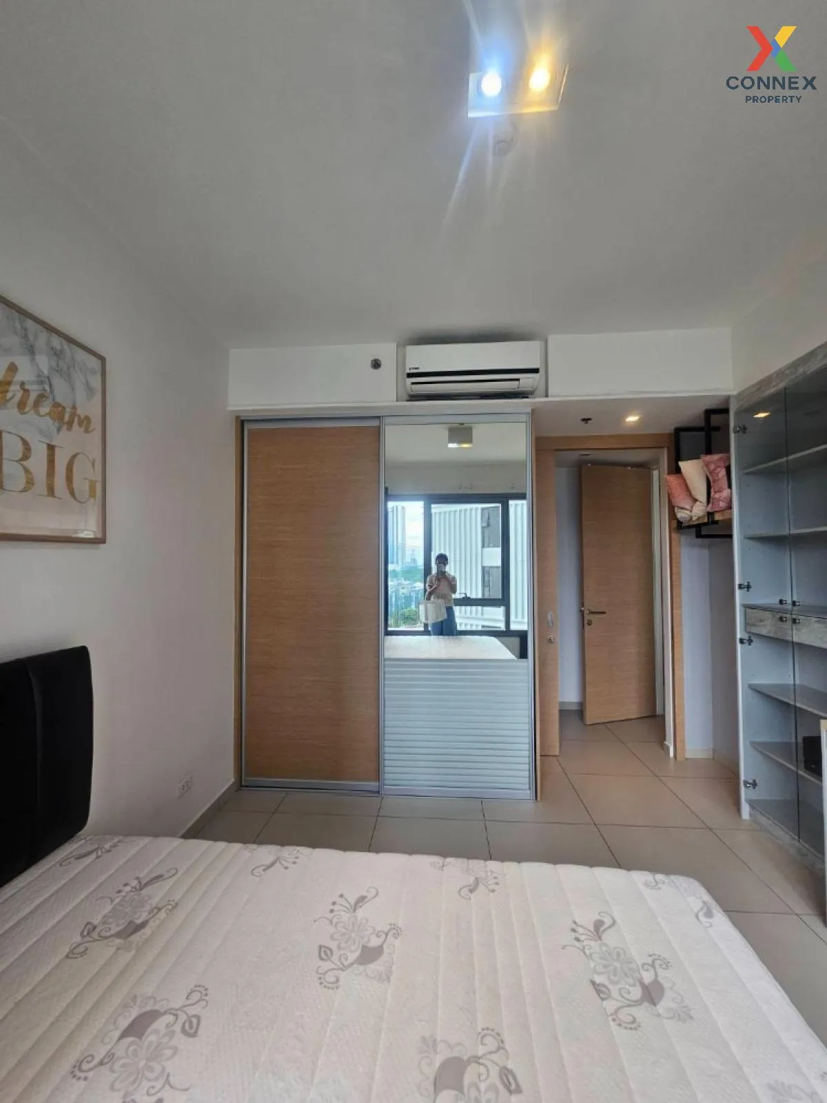 For Rent Condo , The Lofts Ekkamai , BTS-Ekkamai , Phra Khanong Nuea , Watthana , Bangkok , CX-110329