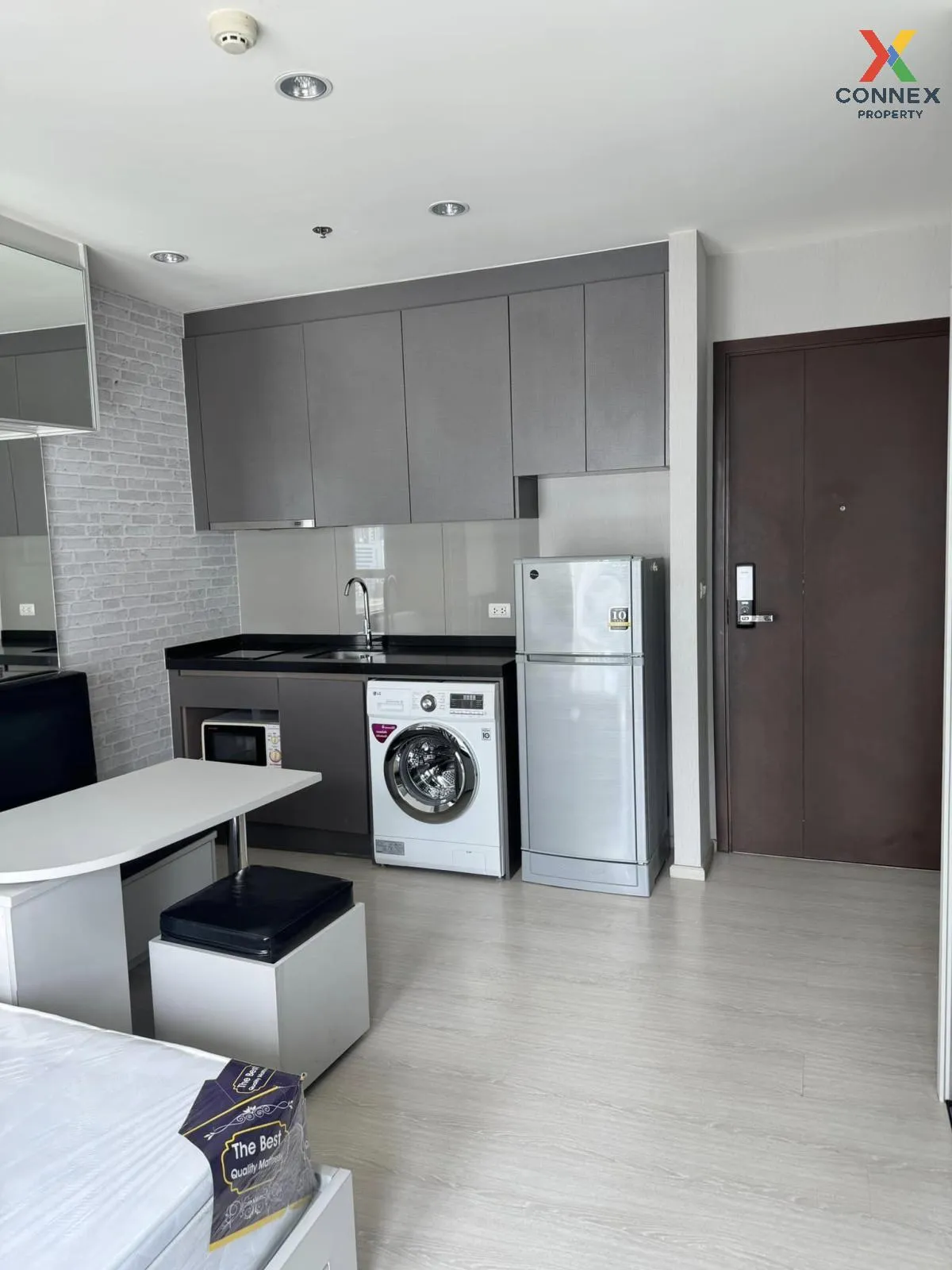 For Rent Condo , RHYTHM Asoke , MRT-Phra Ram 9 , Makkasan , Rat Thewi , Bangkok , CX-110472 2