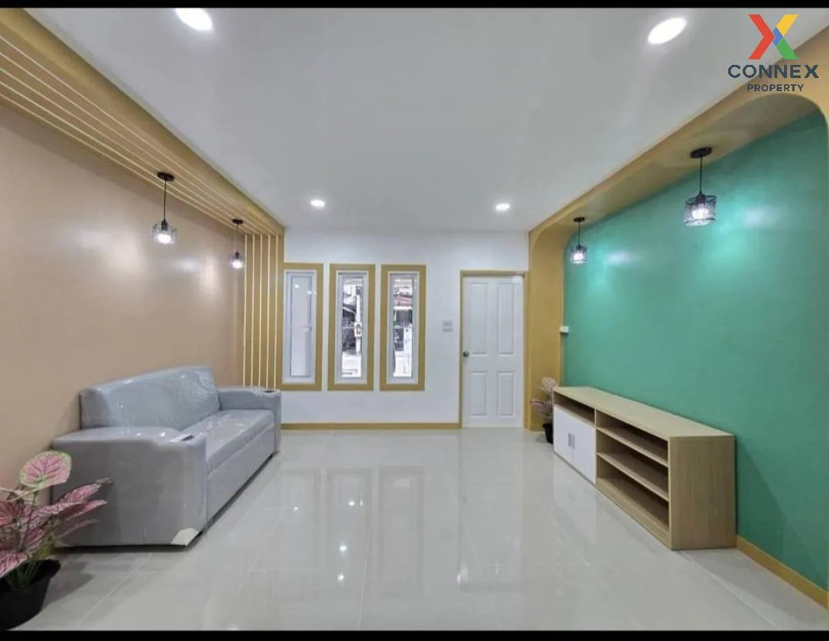 For Sale Townhouse/Townhome  , Baan Piya Wararom 3  , newly renovated , Sai Noi , Sai Noi , Nonthaburi , CX-110509 3