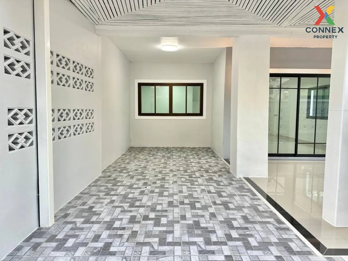 For Sale Townhouse/Townhome  , Baan Phrueksa 3 Bang Bua Thong , newly renovated , Bang Khu Rat , Bang Bua Thong , Nonthaburi , CX-110682 3