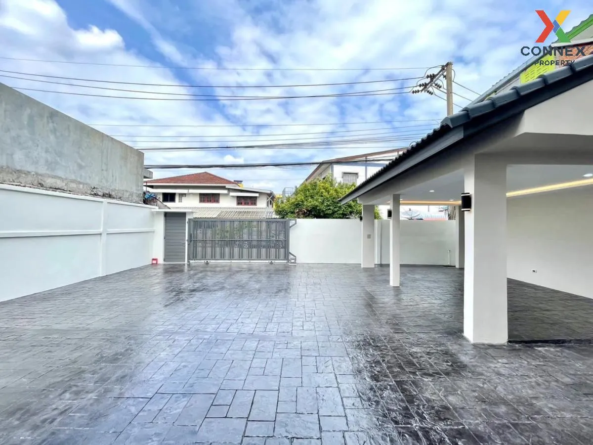 For Sale 2 story house , Soi Wat Weluwanaram 36 , newly renovated , Don Mueang , Don Mueang , Bangkok , CX-110785 3