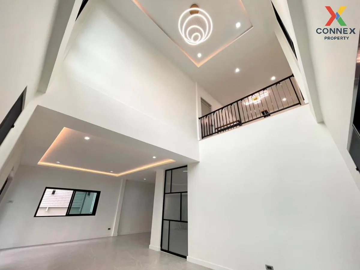 For Sale 2 story house , Soi Wat Weluwanaram 36 , newly renovated , Don Mueang , Don Mueang , Bangkok , CX-110785