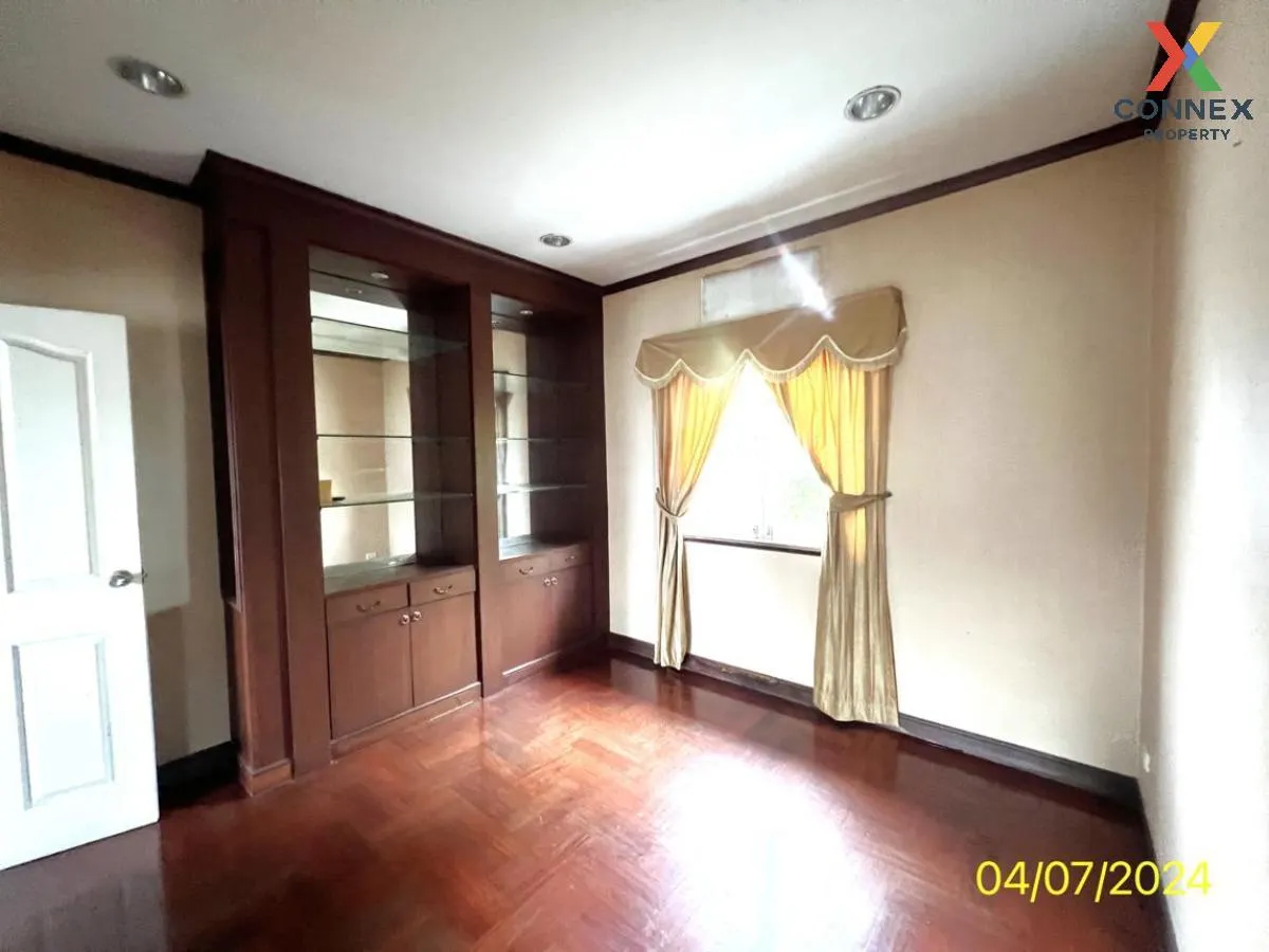 For Sale House , Maneeya Masterpiece Rattanathibet , MRT-Sai Ma , Sai Ma , Mueang Nonthaburi , Nonthaburi , CX-110856