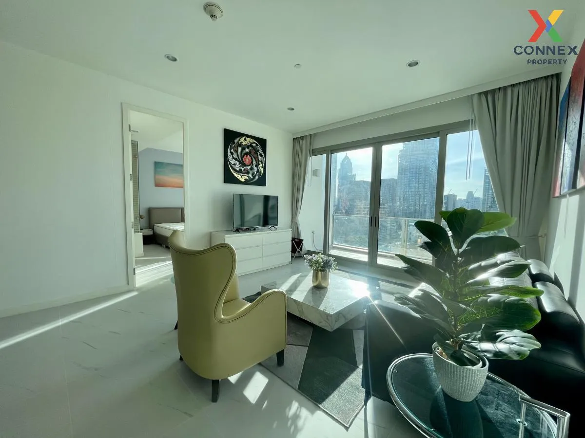 For Sale Condo , 185 Rajadamri , nice view , wide frontage , newly renovated , BTS-Ratchadamri , Lumpini , Pathum Wan , Bangkok , CX-110862