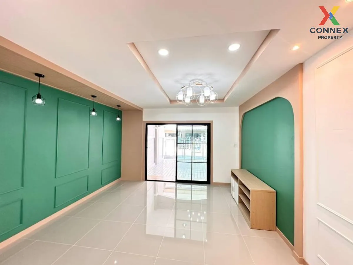 For Sale Townhouse/Townhome  , Baan Monwadee Park , MRT-Khong Bang Phai , Bang Rak Phatthana , Bang Bua Thong , Nonthaburi , CX-110867